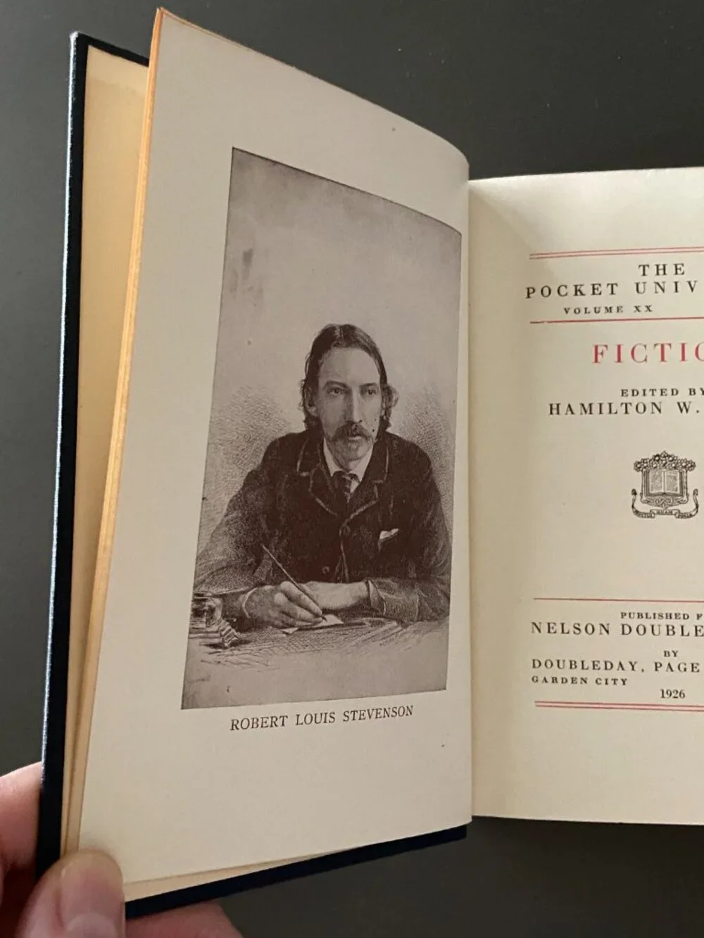 1926 Pocket University Anthology, Classic Fiction, Barrie, Stevenson, Dark Acade